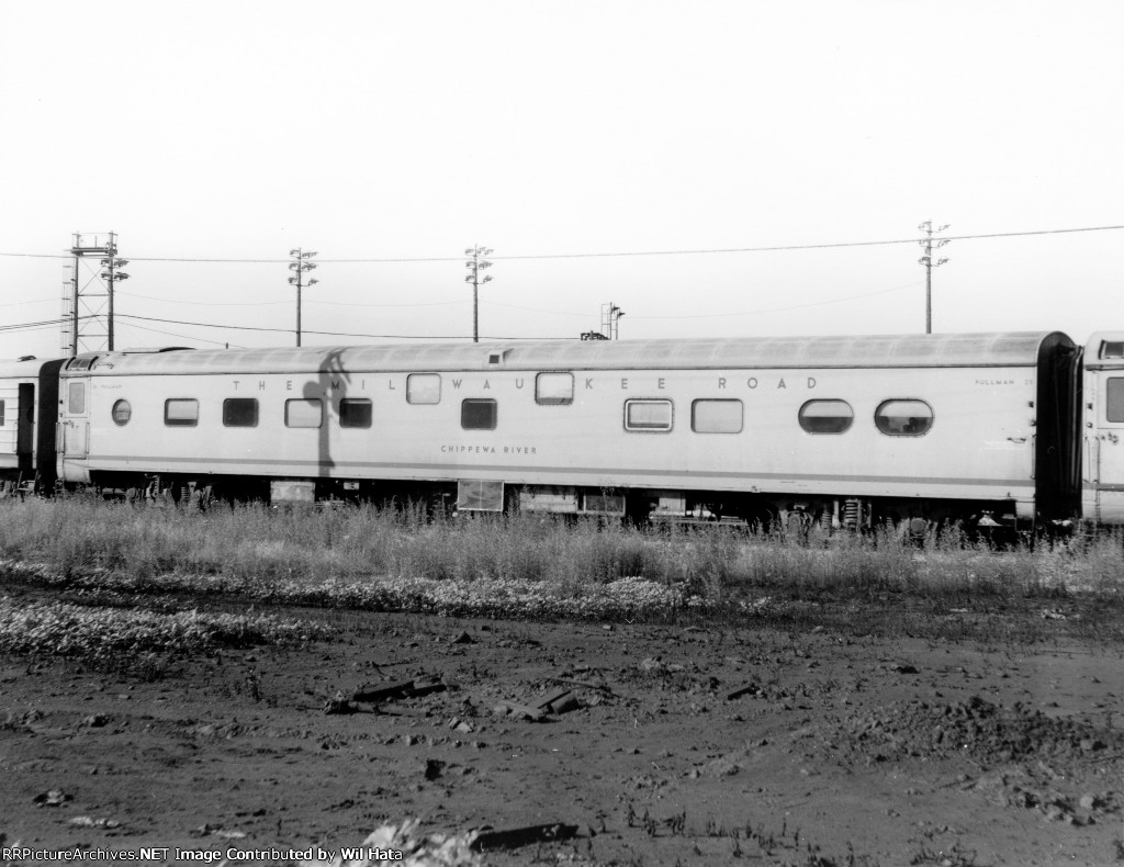 Milwaukee Road 8-6-4 Sleeper 25 "Chippewa River"